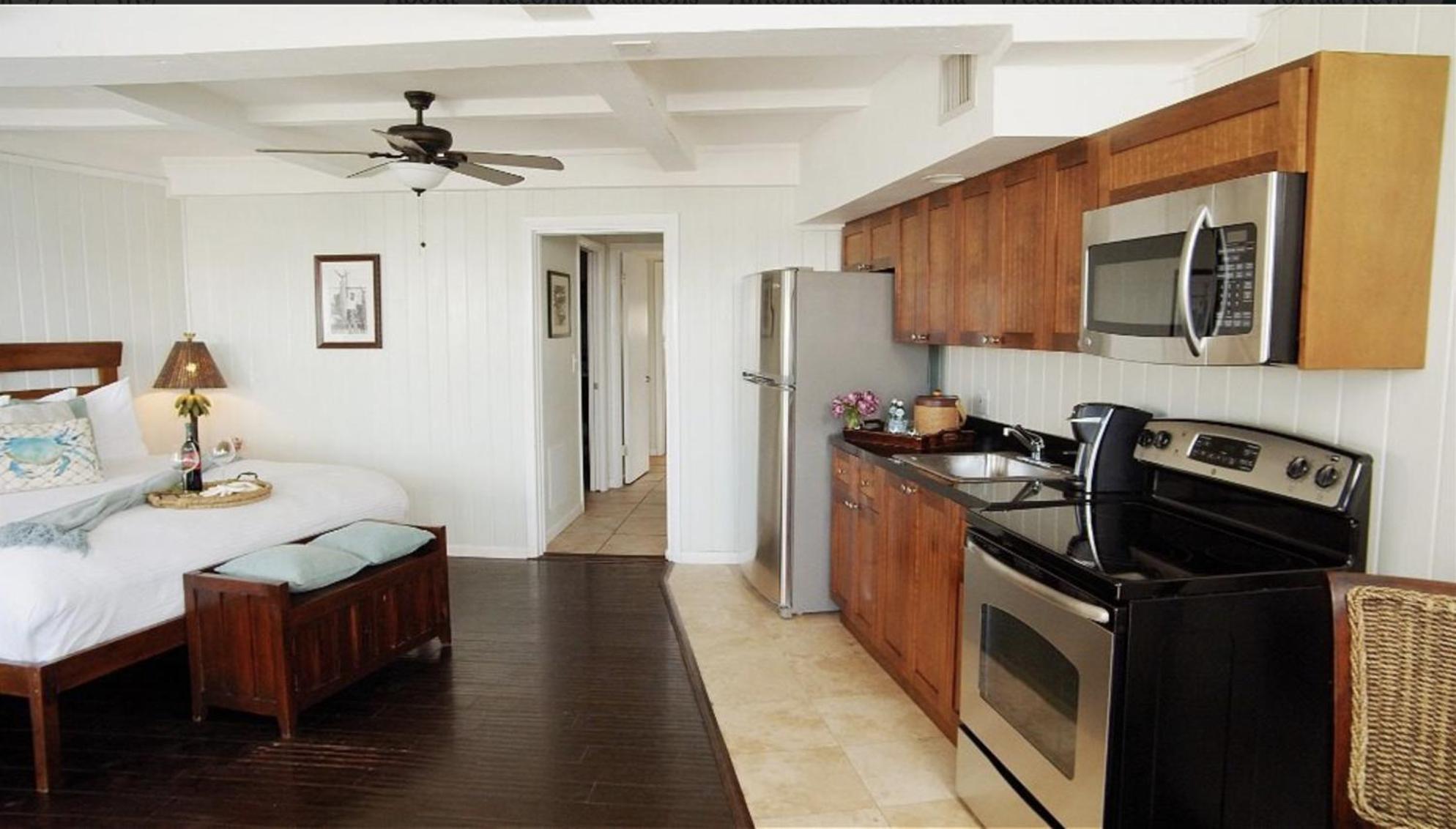 Coconut Palm Inn Tavernier Стая снимка